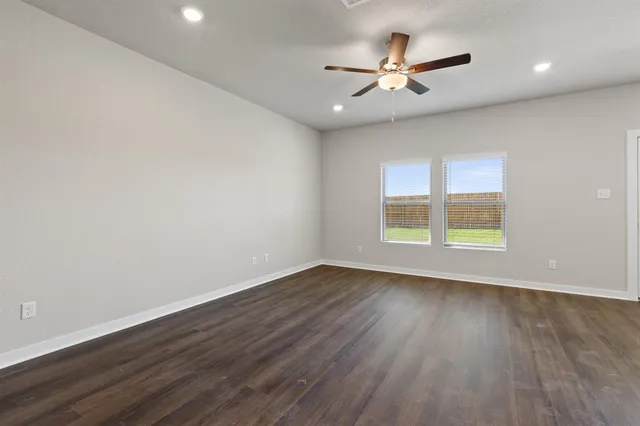 $1,785 | 244 Little Grn Trail, Jarrell, TX 76537