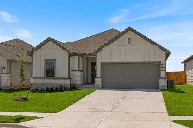 $1,785 | 244 Little Grn Trail, Jarrell, TX 76537