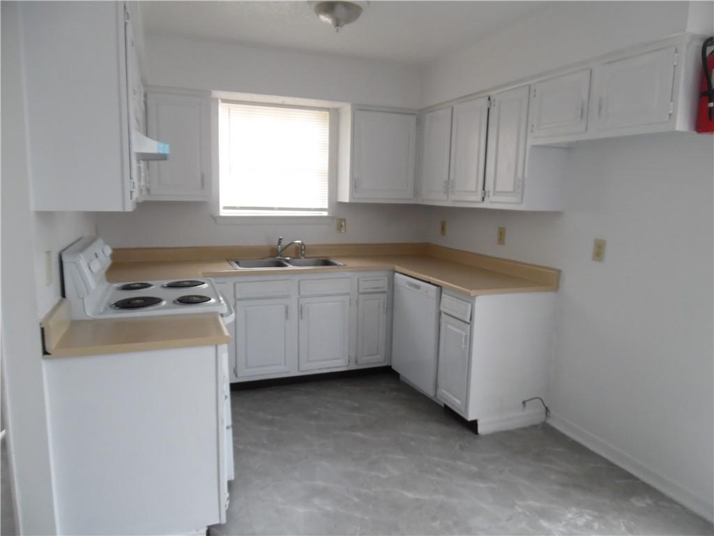 3100 Phoenix Street, Unit D Kenner, LA 70065 - Photo 2 of 6