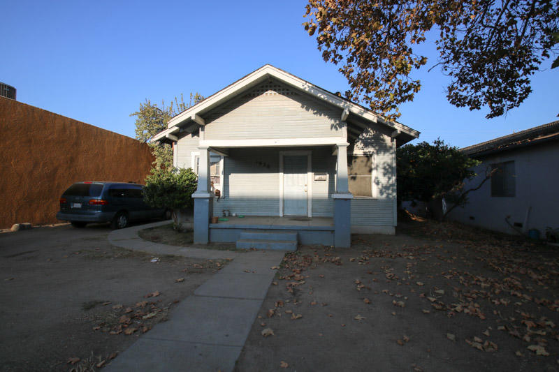 1620 G Street Reedley, CA 93654 - Photo 1 of 2 IMG_0390
