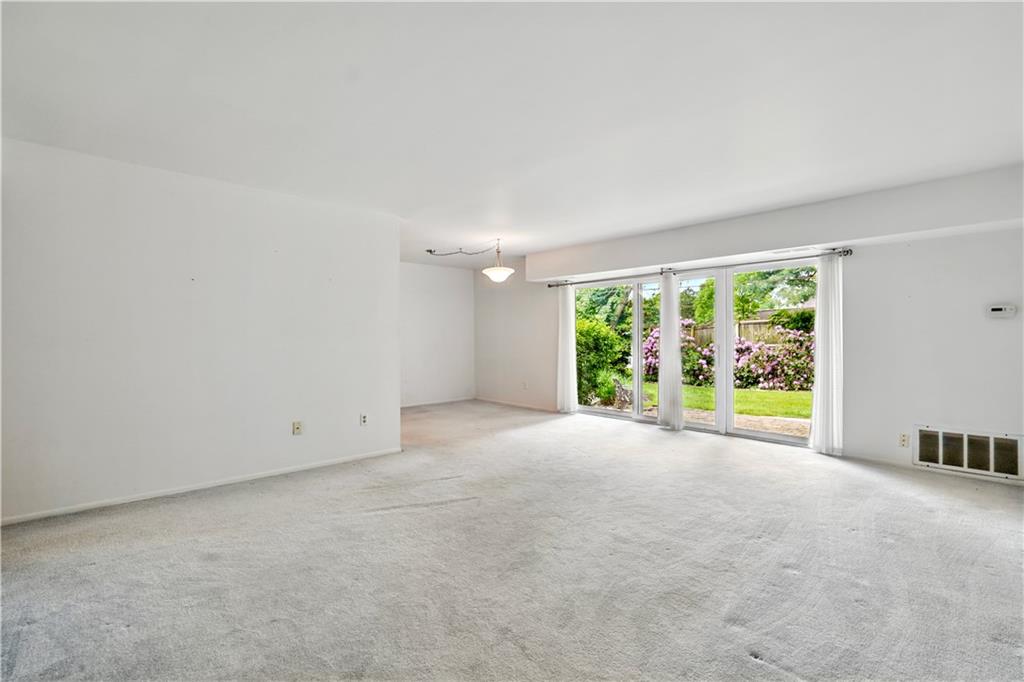 61 Darlington Road Beaver Falls, PA 15010 - Photo 5 of 25 Gallery Image 5