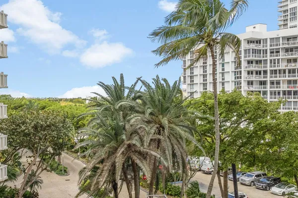 a view of a multi story yard