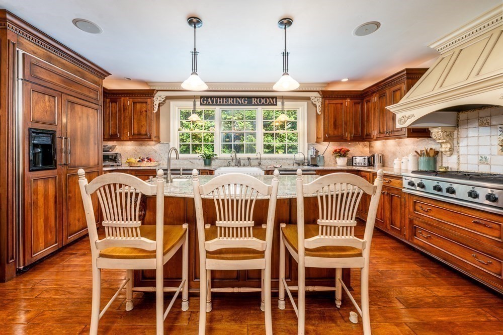 5 Pine Street Sandwich, MA 02563 - Photo 12 of 42