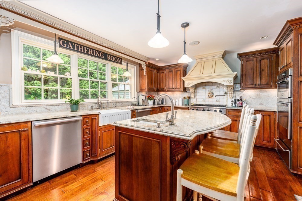 5 Pine Street Sandwich, MA 02563 - Photo 13 of 42
