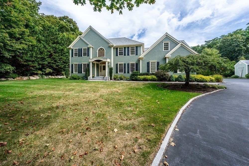 5 Pine Street Sandwich, MA 02563 - Photo 4 of 42