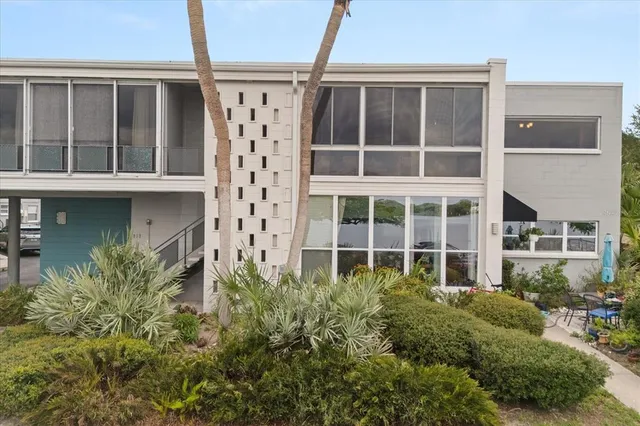 $570,000 | 151 North Orlando Avenue, Unit 212, Winter Park, FL 32789