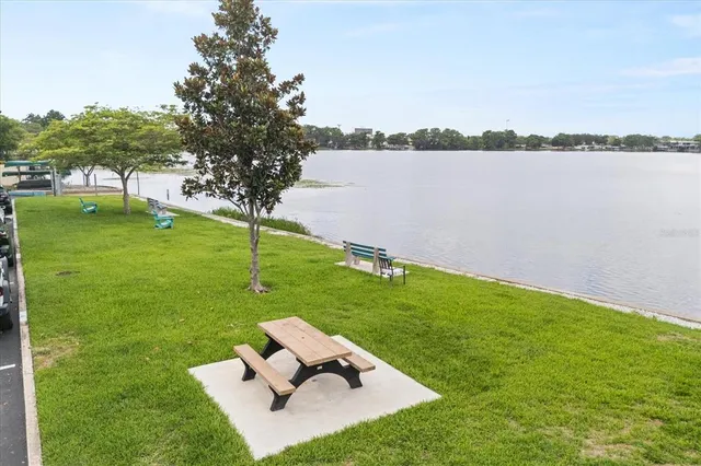 $570,000 | 151 North Orlando Avenue, Unit 212, Winter Park, FL 32789