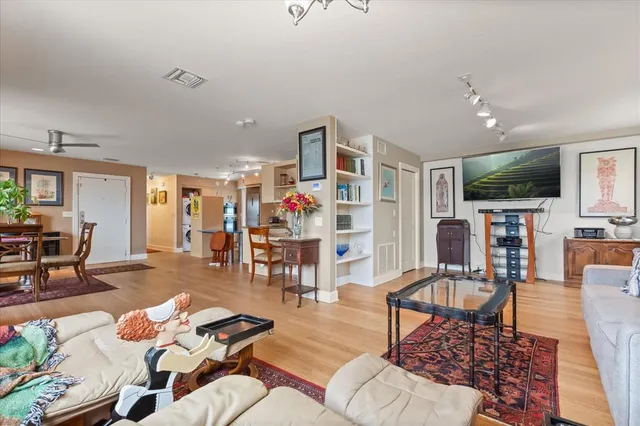 $570,000 | 151 North Orlando Avenue, Unit 212, Winter Park, FL 32789