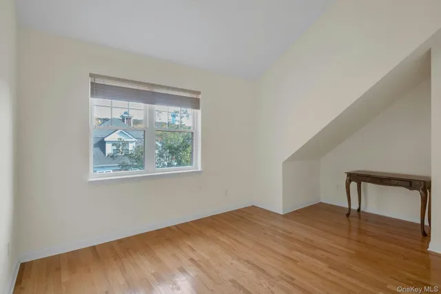 $895,000 | 25 Glen Hill Lane, Unit 25, Tarrytown, NY 10591