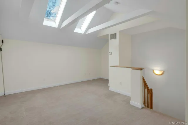 $895,000 | 25 Glen Hill Lane, Unit 25, Tarrytown, NY 10591