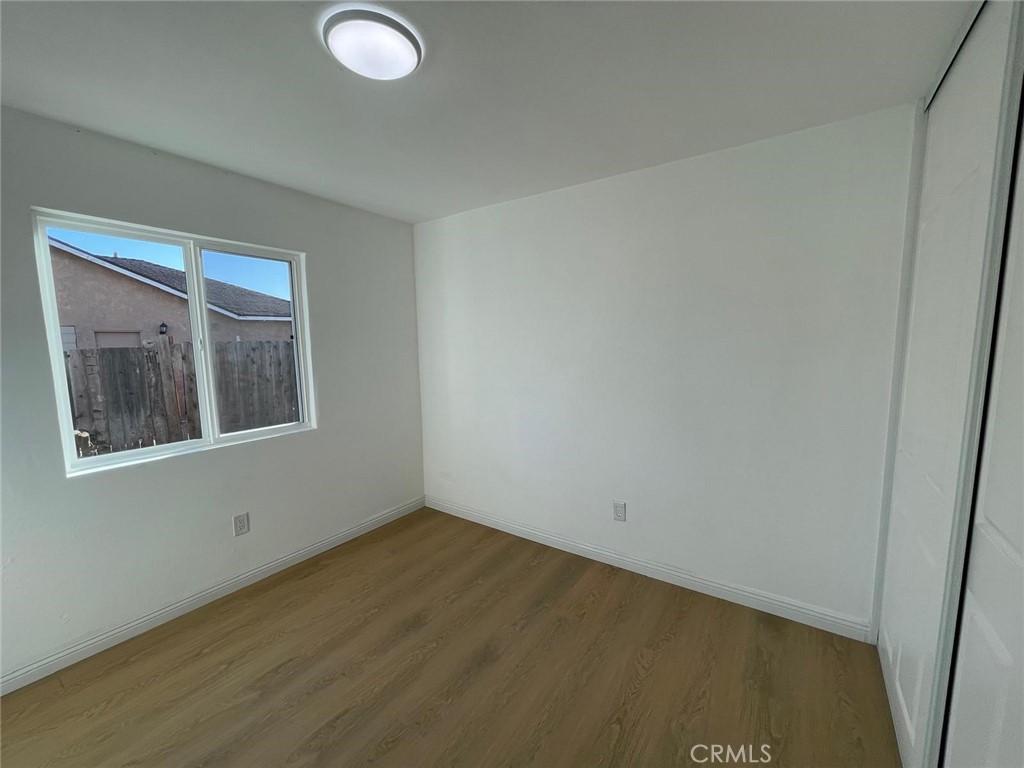 291 North Church Avenue Rialto, CA 92376 - Photo 14 of 19