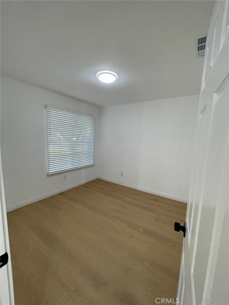 291 North Church Avenue Rialto, CA 92376 - Photo 15 of 19