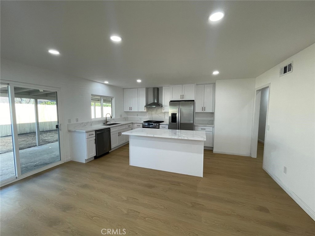 291 North Church Avenue Rialto, CA 92376 - Photo 6 of 19