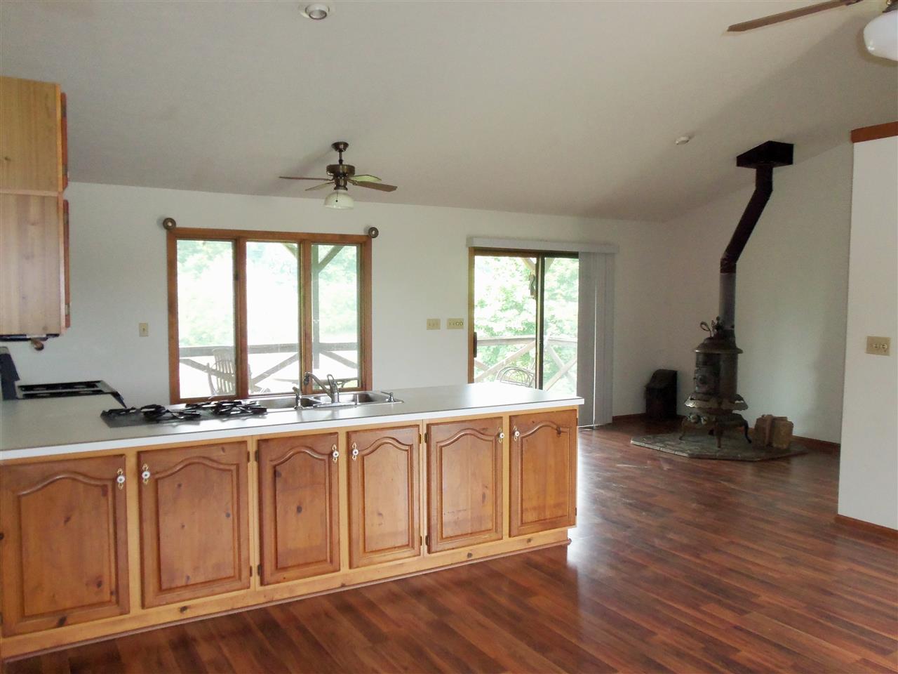 1944 Red Brush Road Newburgh, IN 47630 - Photo 4 of 19 Gallery Image 4