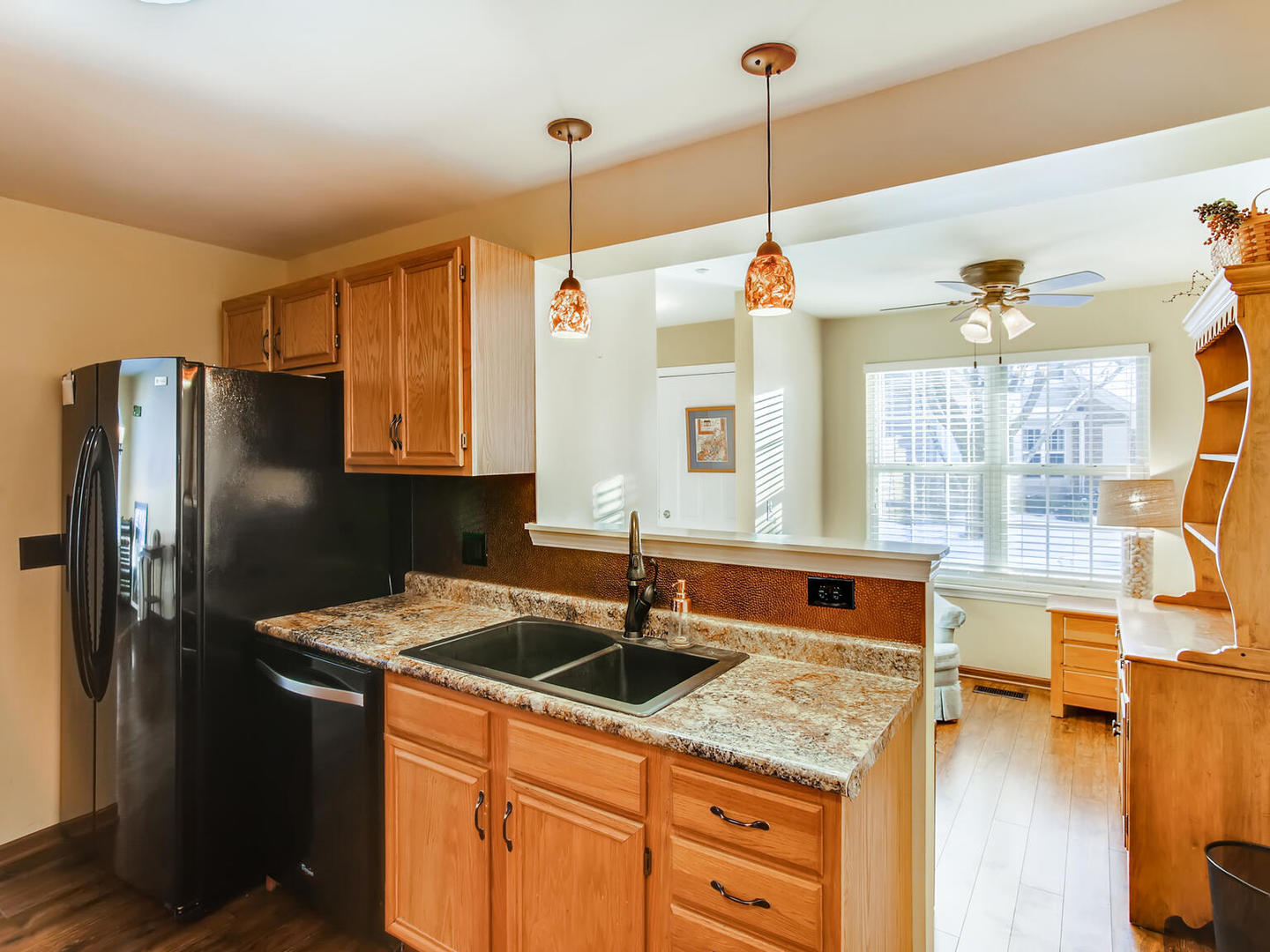 1627 Columbia Circle, Unit 4 Bartlett, IL 60103 - Photo 5 of 11