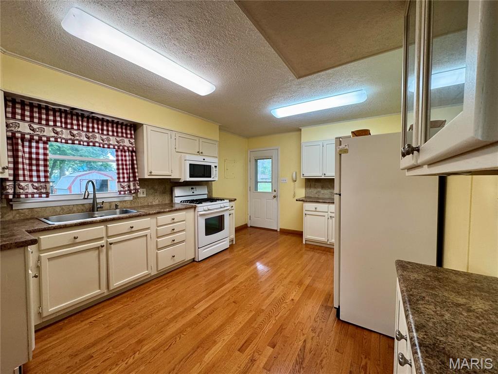 429 Sunset Drive Waterloo, IL 62298 - Photo 7 of 27