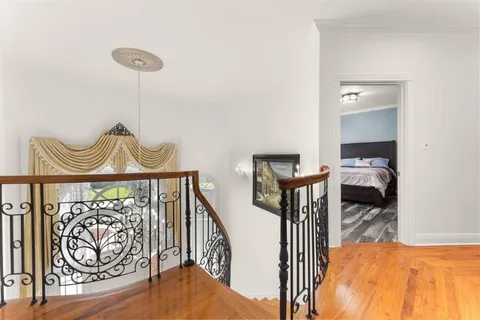 $1,049,000 | 4200 Maid Stone Drive, Lake Charles, LA 70605