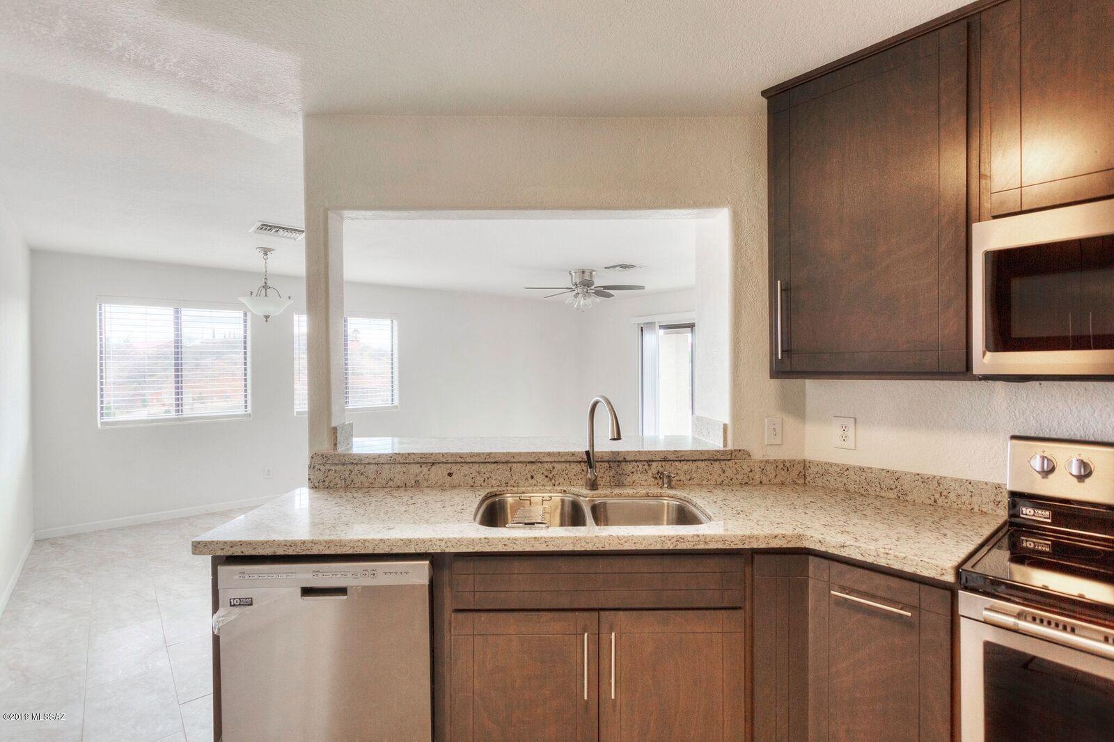 160 Calle Opalo Rio Rico, AZ 85648 - Photo 11 of 35 Gallery Image 11