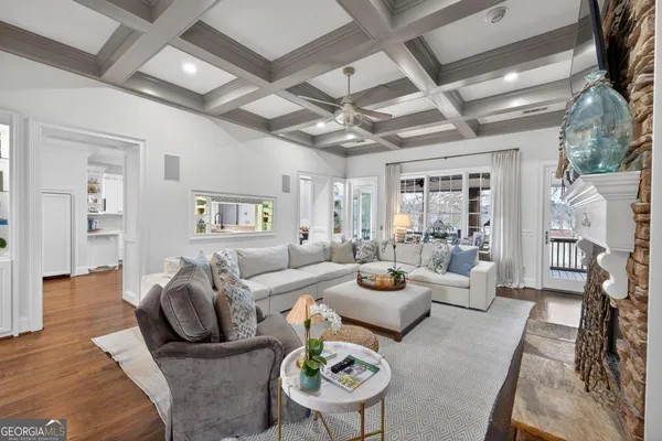 a room that has a table and chairs in it