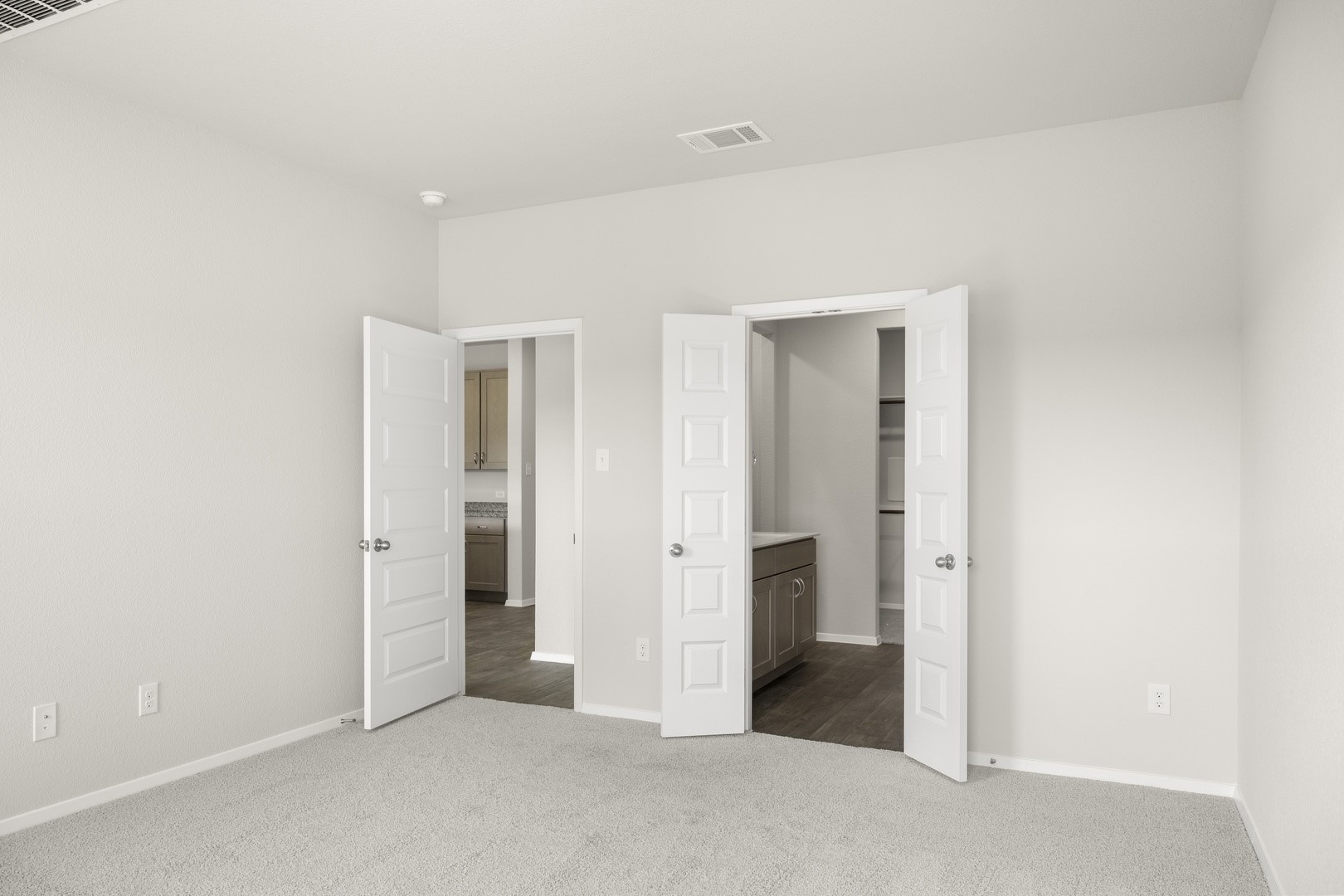 5509 Sacra Cove Austin, TX 78747 - Photo 28 of 38 a view of an empty room