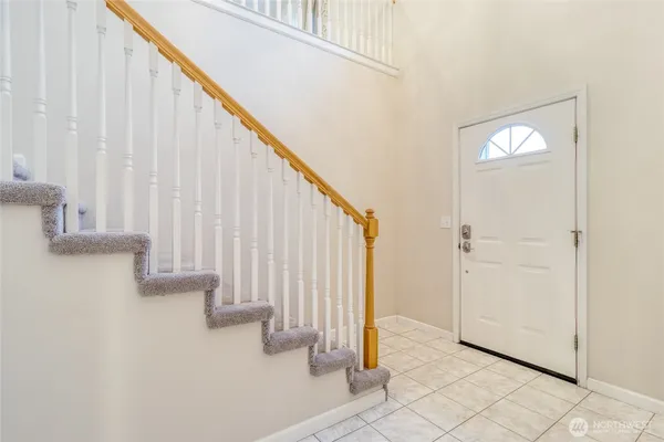 a view of entryway with staircase