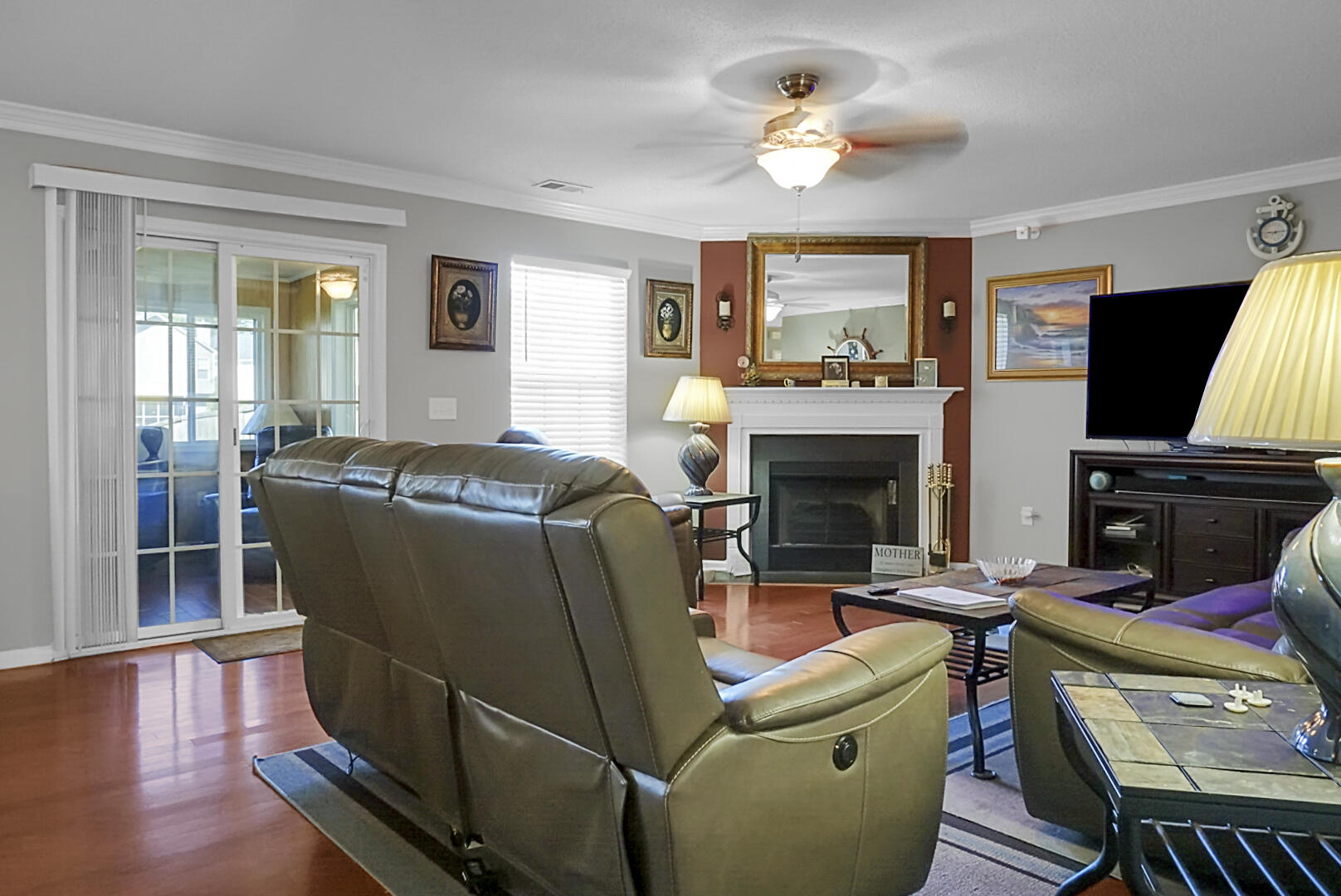 276 Dunning Road Summerville, SC 29486 - Photo 16 of 53 Living room