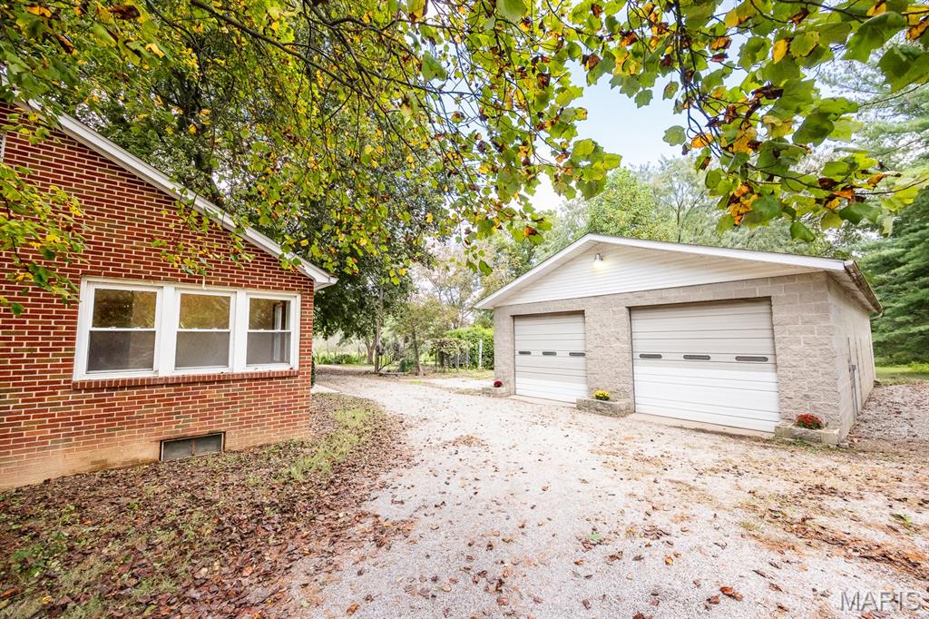 2608 East B Street Road Belleville, IL 62221 - Photo 23 of 30 Gallery Image 23