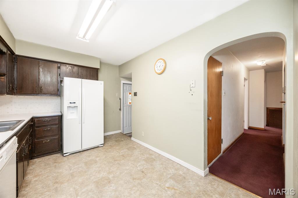 2608 East B Street Road Belleville, IL 62221 - Photo 8 of 30 Gallery Image 8