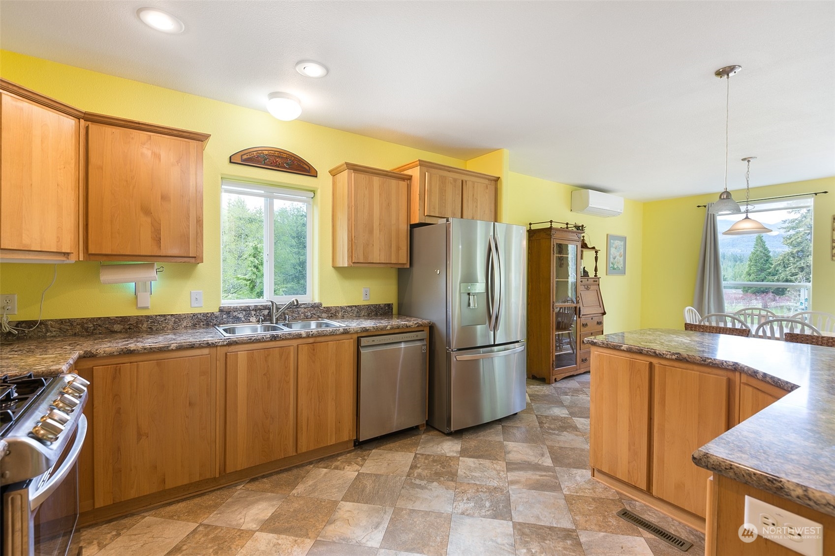 156 Hart Road Port Angeles, WA 98363 - Photo 8 of 40 Gallery Image 8