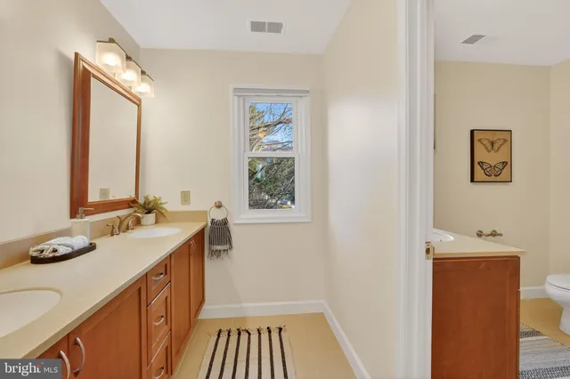 $9,500 | 1905 47th Street Northwest, Washington, DC 20007