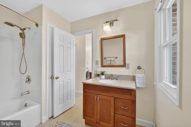 $9,500 | 1905 47th Street Northwest, Washington, DC 20007