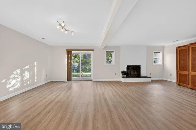 $9,500 | 1905 47th Street Northwest, Washington, DC 20007