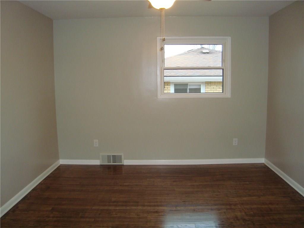 120 Leslie Road Monroeville, PA 15146 - Photo 20 of 25 Gallery Image 20
