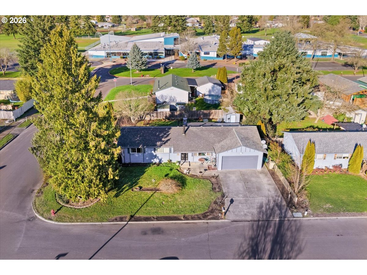 904 South Magnolia Street Cornelius, OR 97113 - Photo 14 of 28 a view of a city