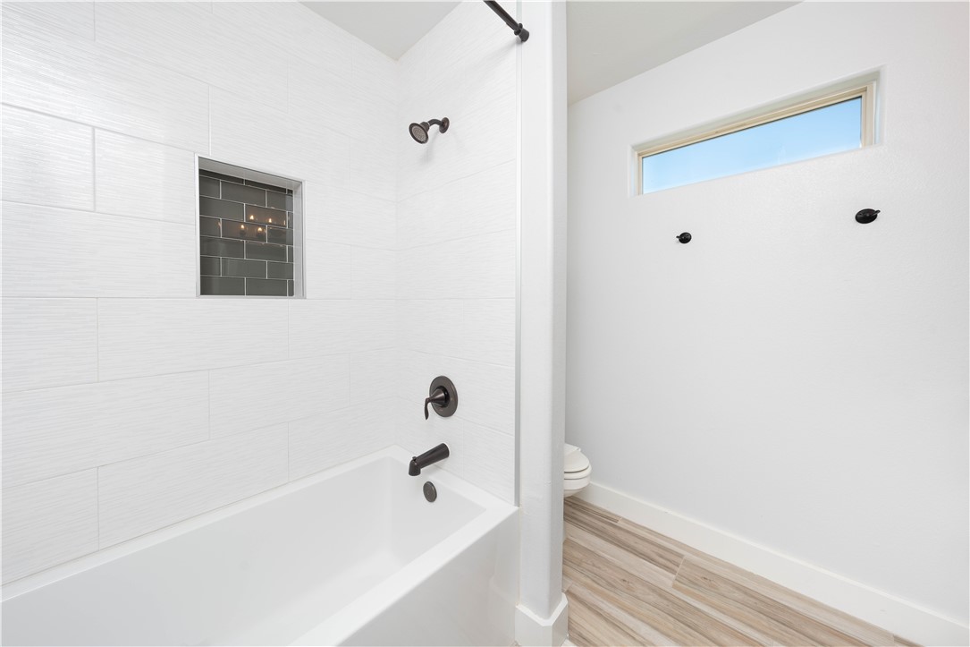 4802 Del Paseo Street Corpus Christi, TX 78411 - Photo 35 of 40