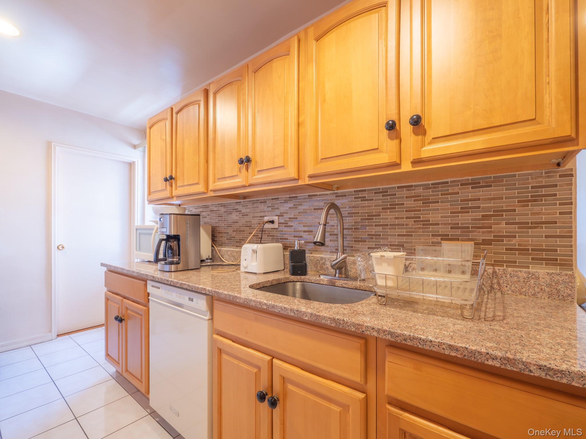 110-15 71st Road, Unit 6K Queens, NY 11375 - Photo 12 of 18