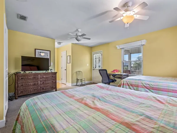 $689,000 | 38 Sunrise Lane, Panacea, FL 32346