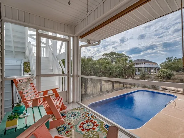 $689,000 | 38 Sunrise Lane, Panacea, FL 32346