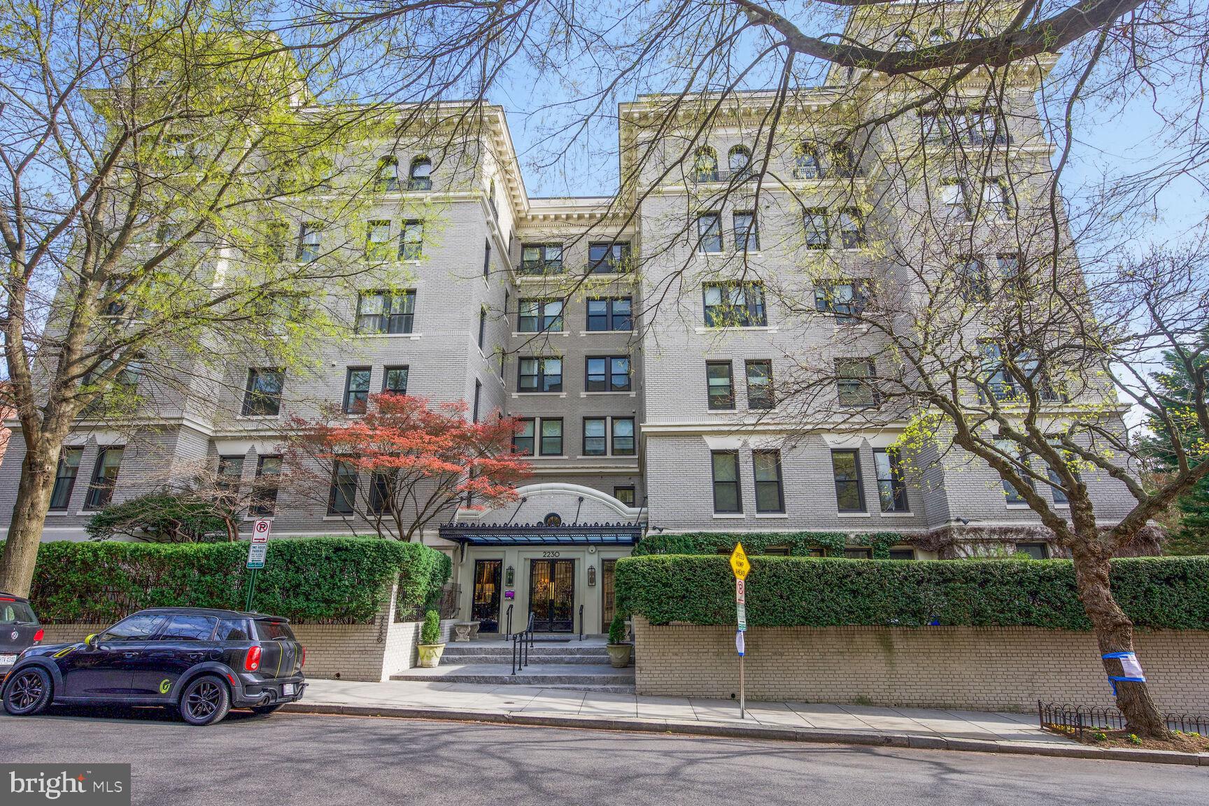 Welcome to The St. Nicholas