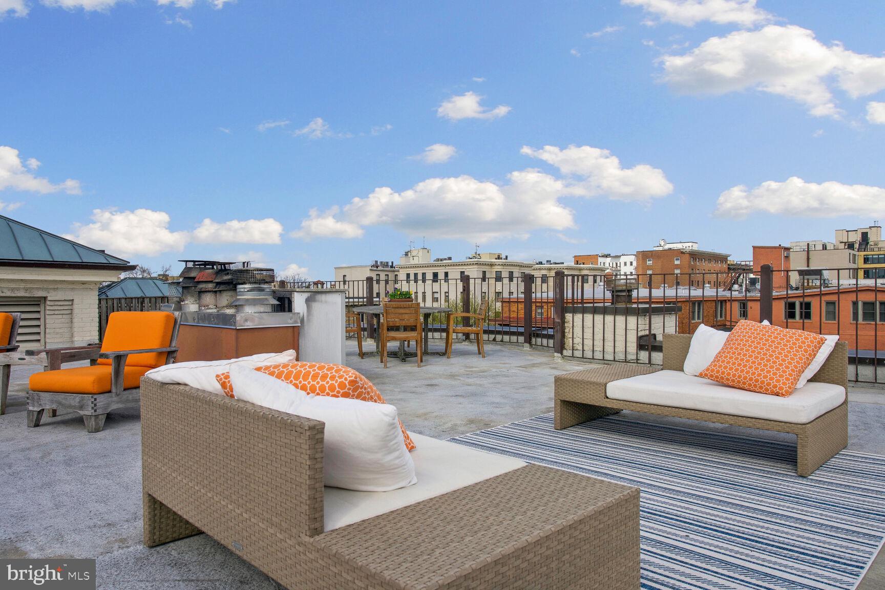 2230 California Street Northwest, Unit 6CE Washington, DC 20008 - Photo 33 of 49 SPECTACULAR 360 VIEWS