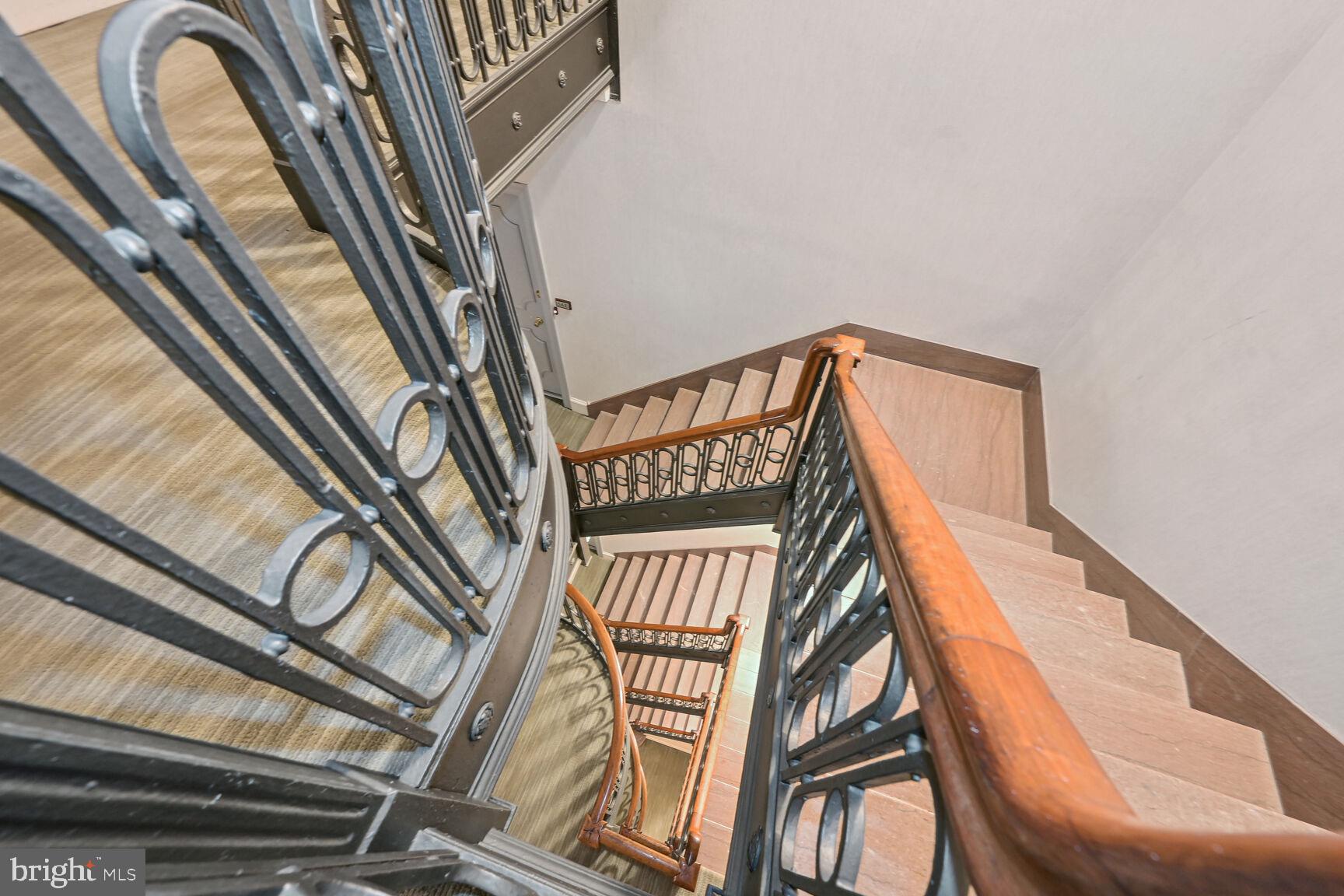 2230 California Street Northwest, Unit 6CE Washington, DC 20008 - Photo 46 of 49 OLD WOLD CHARM