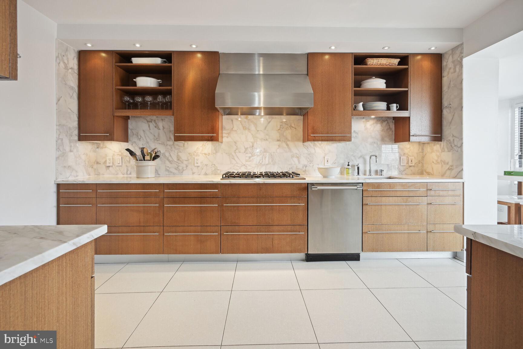 2230 California Street Northwest, Unit 6CE Washington, DC 20008 - Photo 10 of 49 TRUE GOURMET KITCHEN