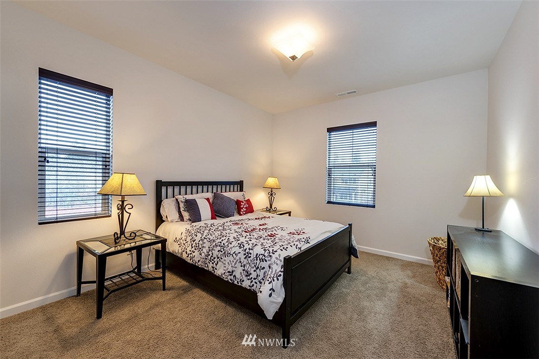 19607 35th Drive Southeast Bothell, WA 98012 - Photo 14 of 19 Gallery Image 14
