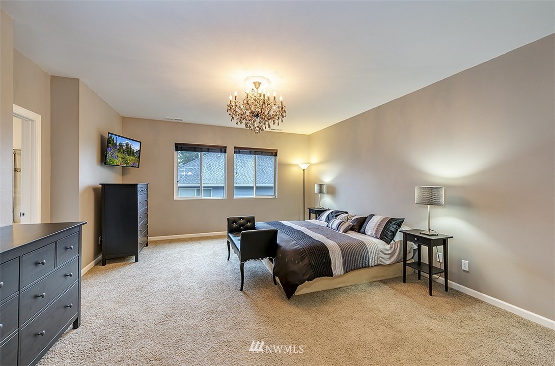 19607 35th Drive Southeast Bothell, WA 98012 - Photo 7 of 19 Gallery Image 7