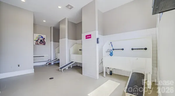 $1,615 | 16408 Holly Crest Lane, Unit A16, Huntersville, NC 28078