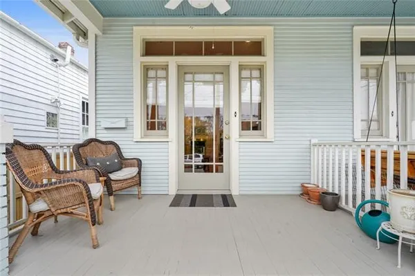 $2,400 | 5364 Laurel Street, New Orleans, LA 70115