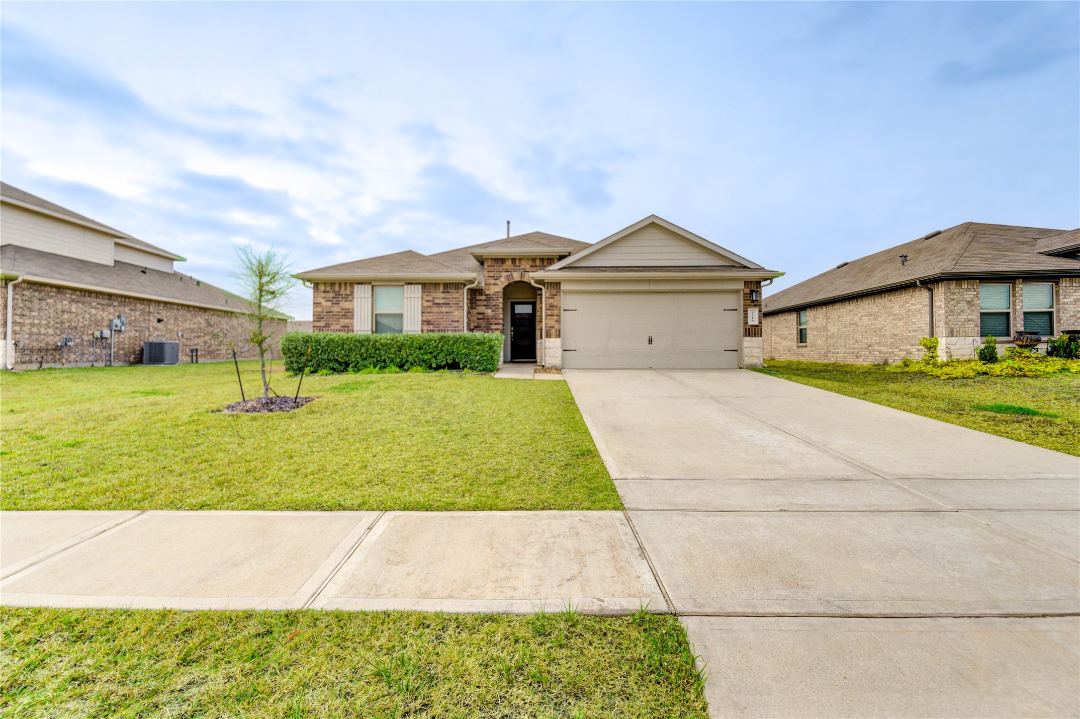 4219 Farnari Lane Katy, TX 77449 - Photo 2 of 43
