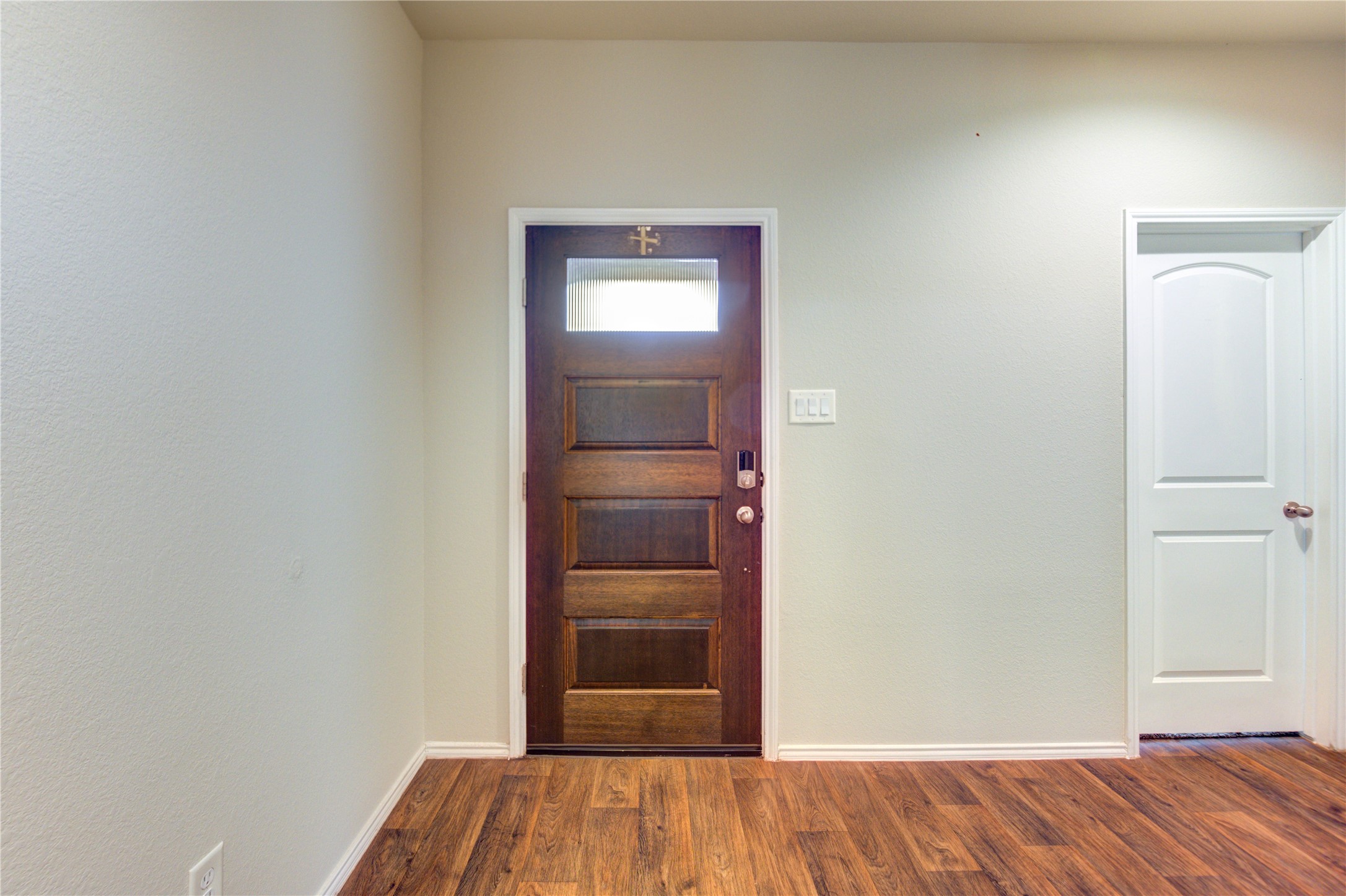 4219 Farnari Lane Katy, TX 77449 - Photo 4 of 43