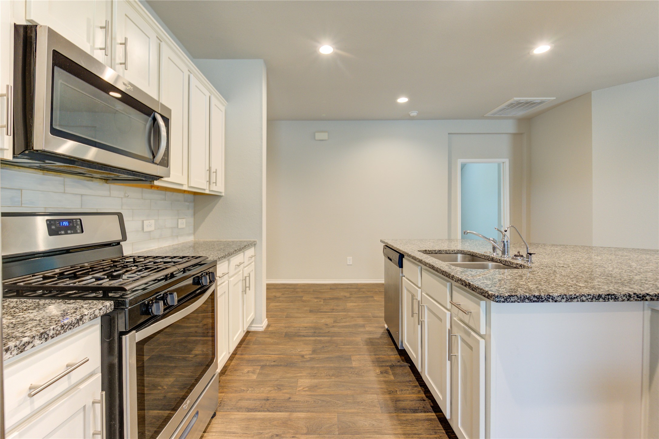 4219 Farnari Lane Katy, TX 77449 - Photo 10 of 43