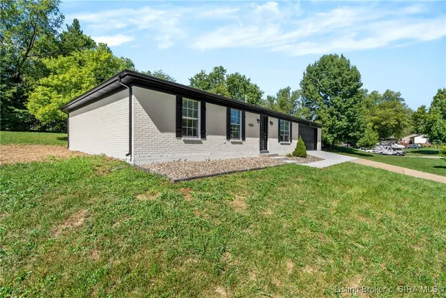 $269,000 | 1115 Marci Lane, Georgetown, IN 47122